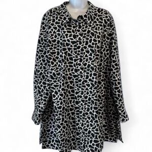 Preppy Casual Jessica London Black & White Mosaic Top